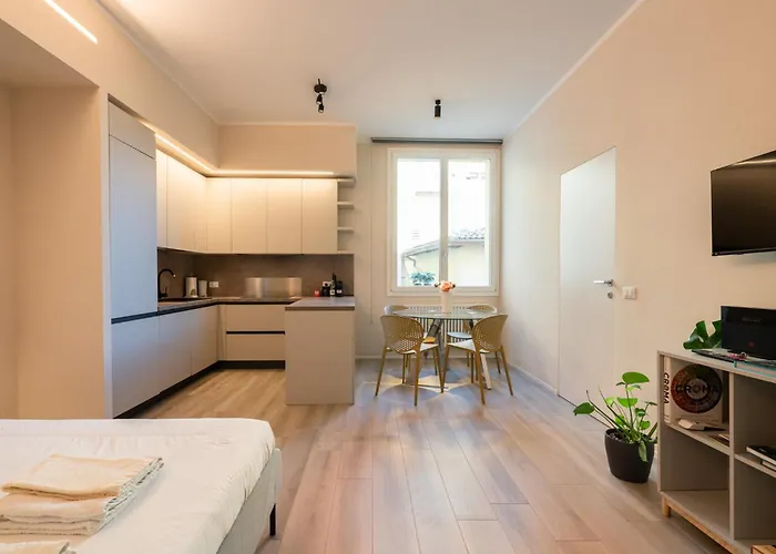 شقة Palazzo Marsili Serenity *