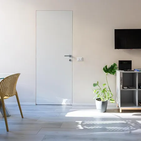 Palazzo Marsili Serenity 公寓 *